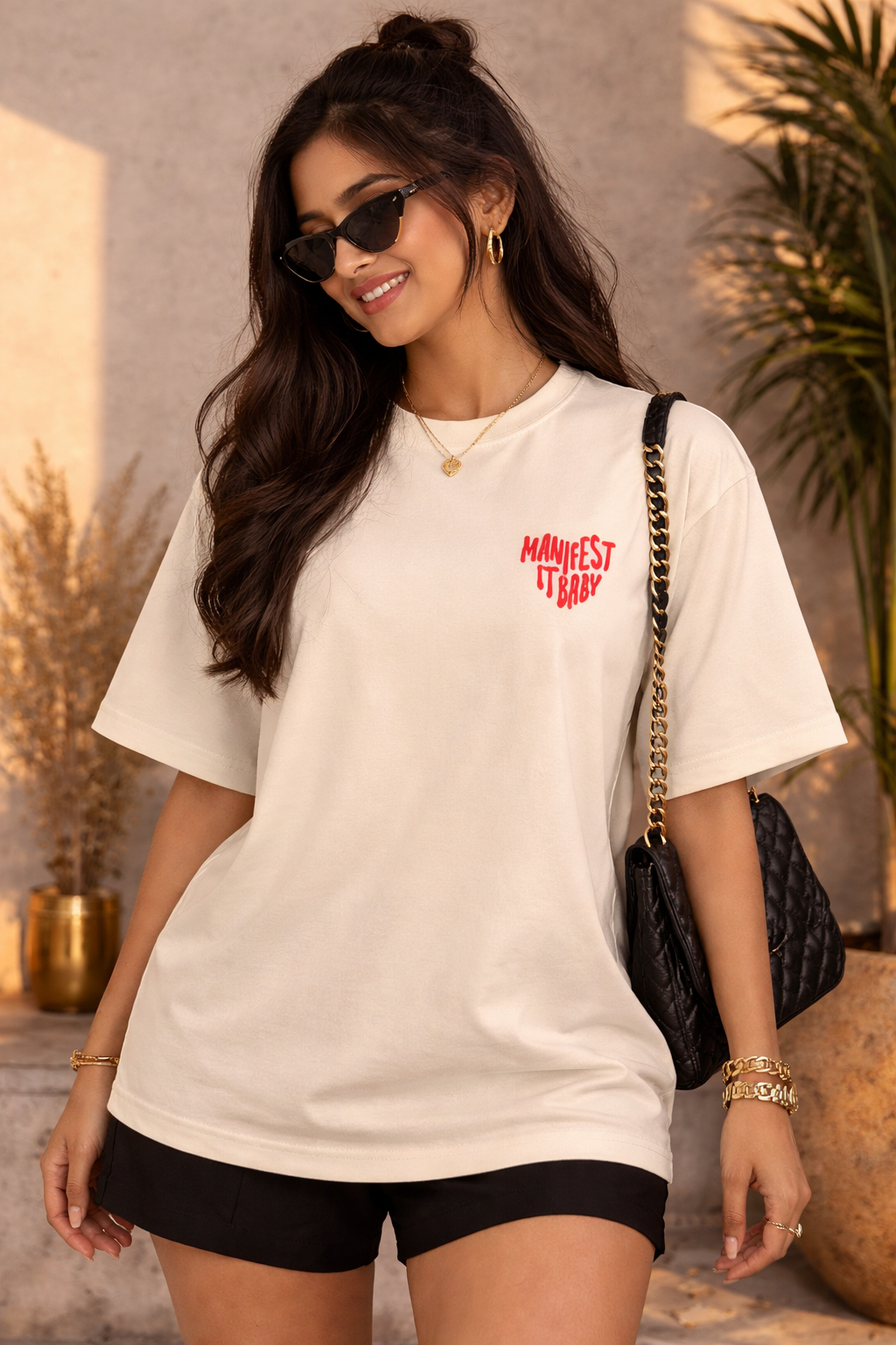 All eyes on me Oversized Tee